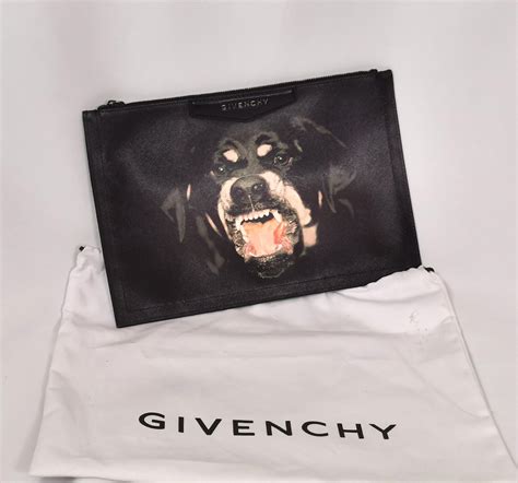 Givenchy Antigona Rottweiler Clutch 